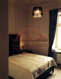 Luksusowy apartament przy Hożej