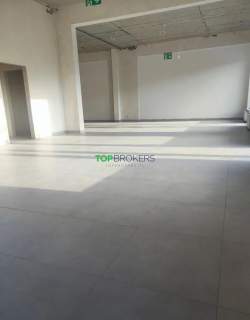 Nowy lokal użytkowy, duży parking