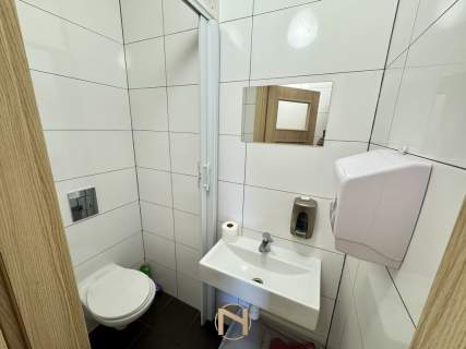 Obiekt na sprzedaż, 210 m2, Kłodawa