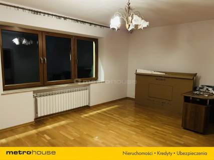 Funkcjonalny dom z dużą działką