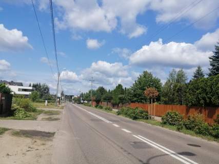 Działka z pozwoleniem na budowę bud. usługowego.
