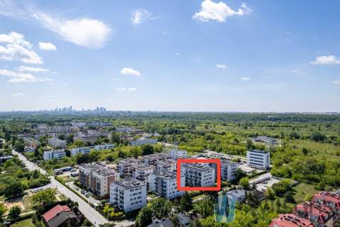 Żerań/31,5m2/pokój kuchnia z oknem/garaż