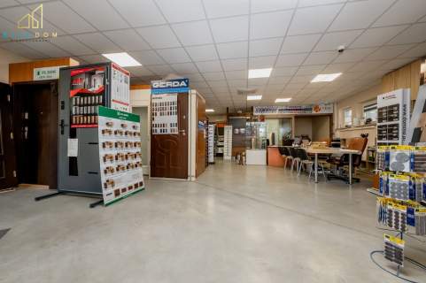 Nowoczesny lokal Hetmańska z garażem 