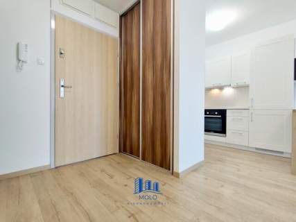 2-pokojowy apartament z balkonem 800m od morza
