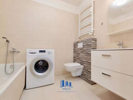 2-pokojowy apartament z balkonem 800m od morza