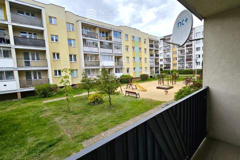 Nowe Miasto 2 pokoje 41 m parter, cegła do wejścia