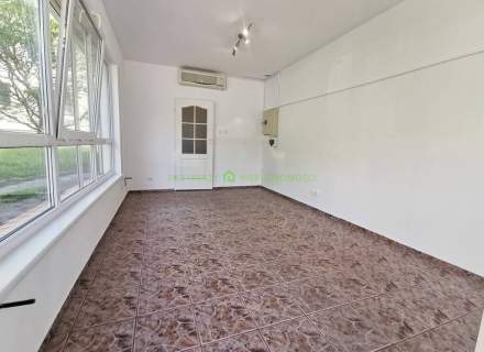 Pawilon handlowy w centrum Niebuszewa