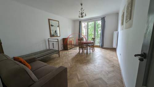Klimatyczne na Starej Saskiej Kępie czynsz w cenie
