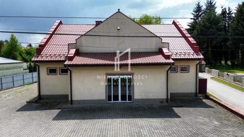 OBIEKT HANDLOWO-USŁUGOWY PRZY A4, RÓŻA, GM. CZARNA