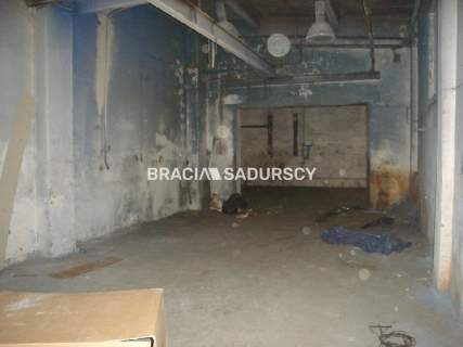 Magazyn do wynajęcia, 700 m2, Skawina