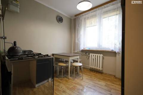 2 Pokoje 39 m2 LSM 1 Piętro bez piecyka.