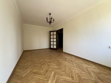 37m2 dwa pokoje z osobną kuchnią w centrum miasta 