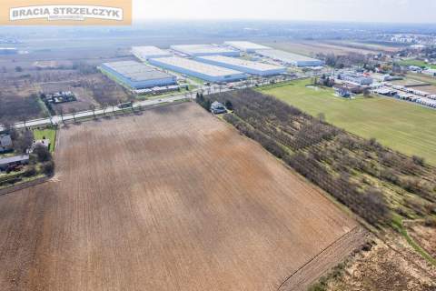 Działka dla dewelopera, inwestycyjna k/Błonia