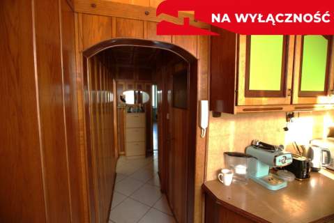 Na sprzedaż 2-pokojowe mieszkanie w centrum