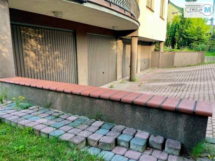 SUPER LOKALIZACJA, 2 POZIOMY, 2 ŁAZIENKI, WOLNE