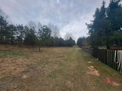 Działka 1,03 ha   częściowo budowlana 