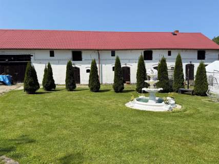 Na sprzedaż posiadłość z potencjałem inwestycyjnym