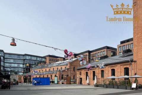 Do wynajęcia lokal 650m2, osobny budynek, Koneser