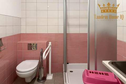 Do wynajęcia 127m2 biuro z osobnym wejściem z ogródkiem na Bi