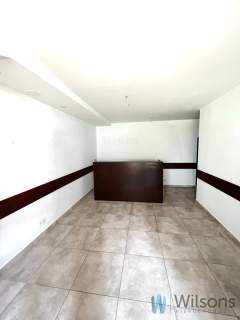 Lokal handlowo-usługowy 128 m2 / rondo Reagana