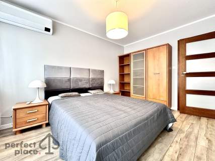 ul. Wita Stwosza 2 pok biuro balkon od zaraz