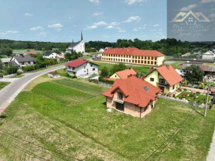 4 km od Dąbrowy Tarnowskiej