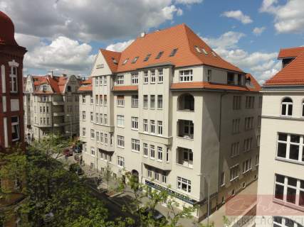 Z dużym tarasem z widokiem w super lokalizacji