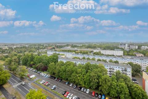 Przestronne 3 pokoje z balkonem i pięknym widokiem