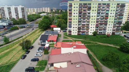 Budynek usługowo handlowy w doskonałej lokalizacji