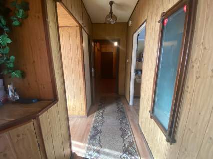 3 pokoje, 62.50m2, balkon, winda, do remontu, Os.Dobrzec