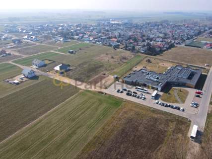 Działka budowlana na sprzedaż w Święciechowie.