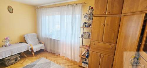 2 pokoje, wysoki parter, loggia na Szydłówku