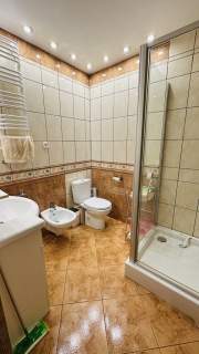 125 m.2 5 rozkładowych pokoi, garaż i komórka