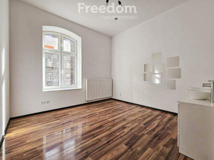 Lokal usługowo-biurowy w centrum Katowic 96mkw
