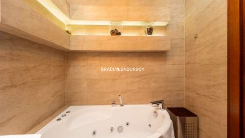 Nowoczesny Apartament w Centrum Krakowa 