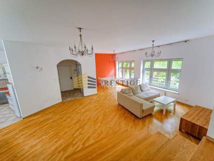 Apartament na Hożej na wynajem od zaraz ochrona