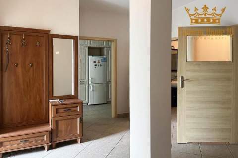 Do wynajęcia 127m2 biuro z osobnym wejściem z ogródkiem na Bi