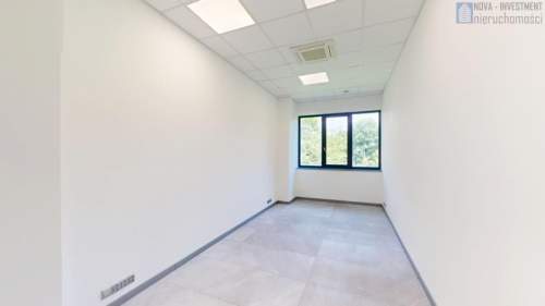 Parking Nowoczesny na 70 osób 950m2