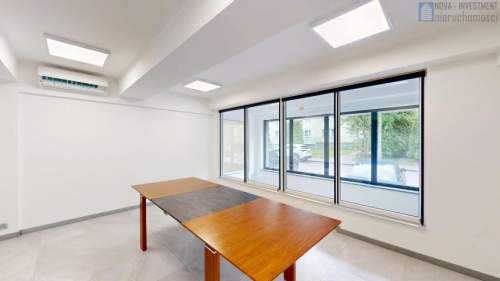 Parking Nowoczesny na 70 osób 950m2