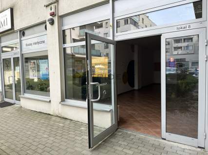 Lokal na sprzedaż Piaseczno, tylko 6 740 zł za m2 