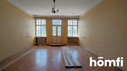 Zabytkowa willa w centrum miasta na dużej działce