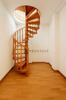 Elegant Home with Garden Sauna in Konstancin