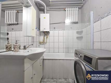 3 pokoje, 4 piętro Piłsudskiego blisko Rynku 54 m2
