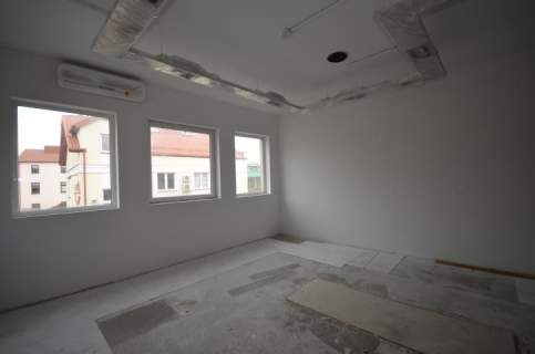 Lokal w centrum Siedlec 195 m2 parter i I piętro