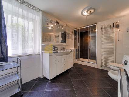 Apartament na Hożej na wynajem od zaraz ochrona