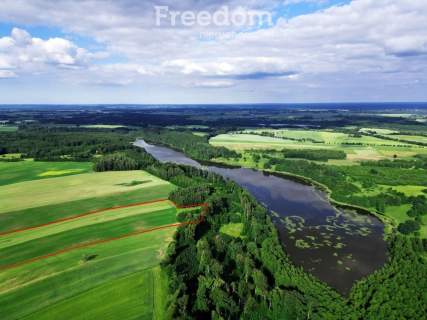 Ziemia rolna nad jeziorem Piekło