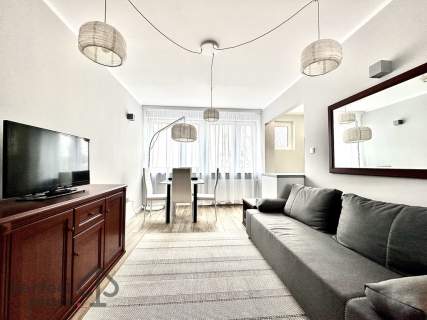 ul. Wita Stwosza 2 pok biuro balkon od zaraz