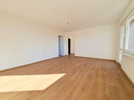 2-3 Pok-53M2-ŚWIEŻO PO REMONCIE-CO.MIEJSKIE-BALKON