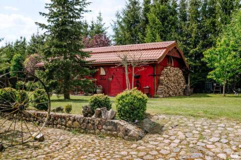 Klimatyczna posiadłość, 2 budynki, staw, Mazury