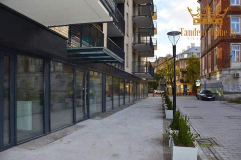Do wynajęcia lokal handlowo-usługowy 51,44 m2 parter, witryna,...